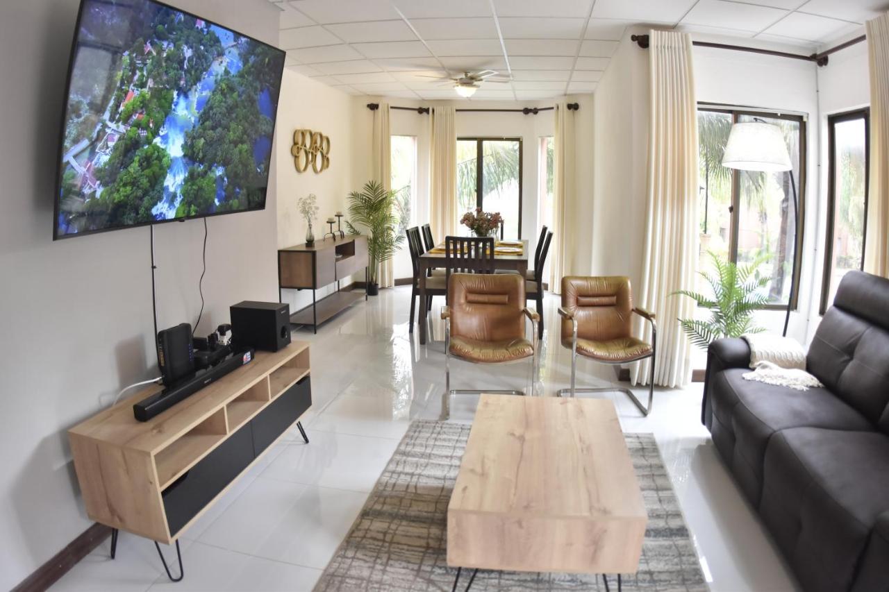 Oasis Urbano Appartement Santa Cruz de La Sierra Buitenkant foto